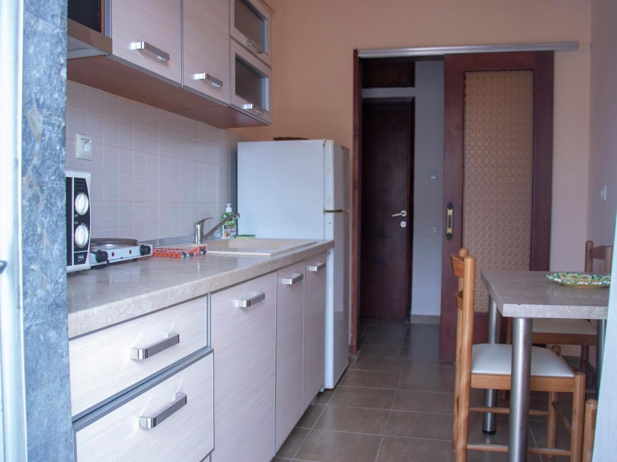 Maria Apartments Paralia Dionisiou Exterior foto